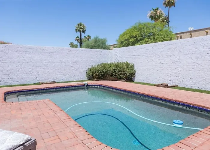 Сasa de vacaciones Spacious Arcadia Lite House W Pool Mtn Views